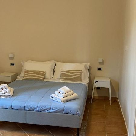 Kingarthurapartament Agrigento Buitenkant foto